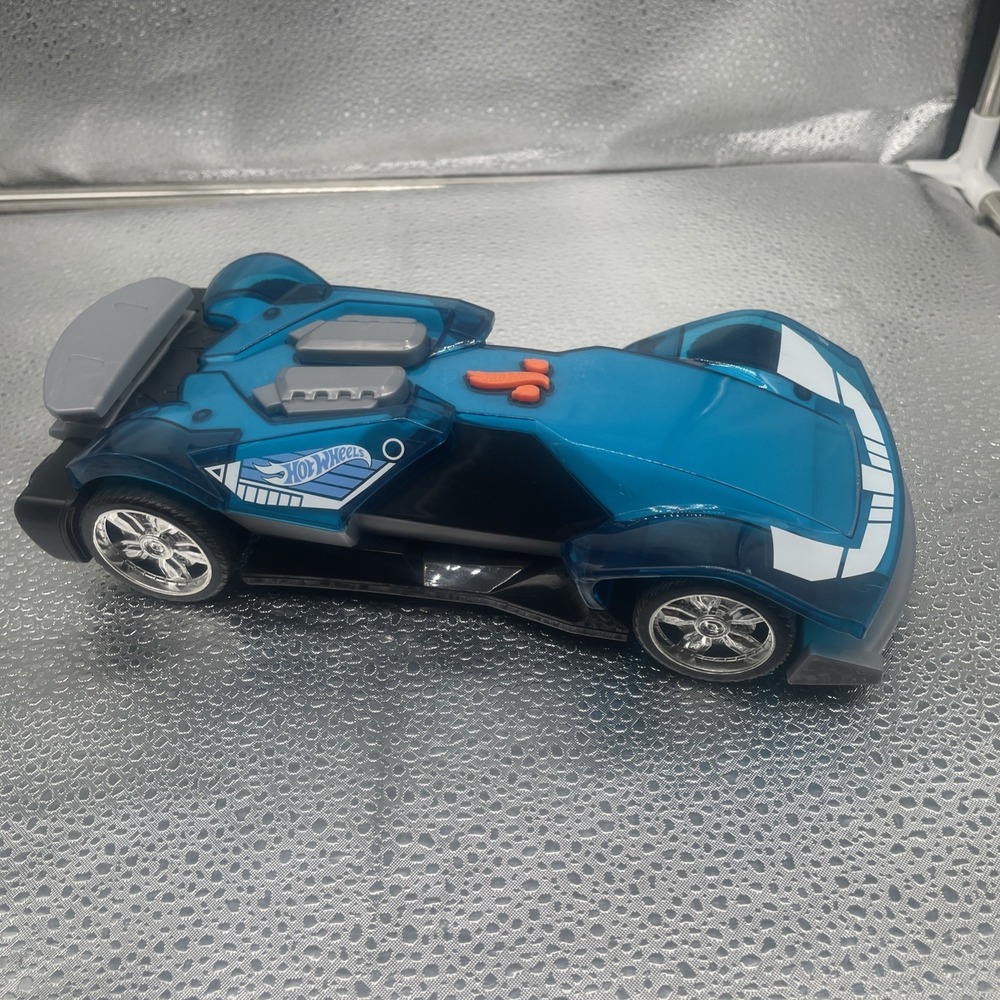 Hot Wheels Color Crashers Cyber Speeder Motorized Toy Car With Lights & Sounds